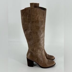 Steve Madden Twisted Tall Heeled Boots 9